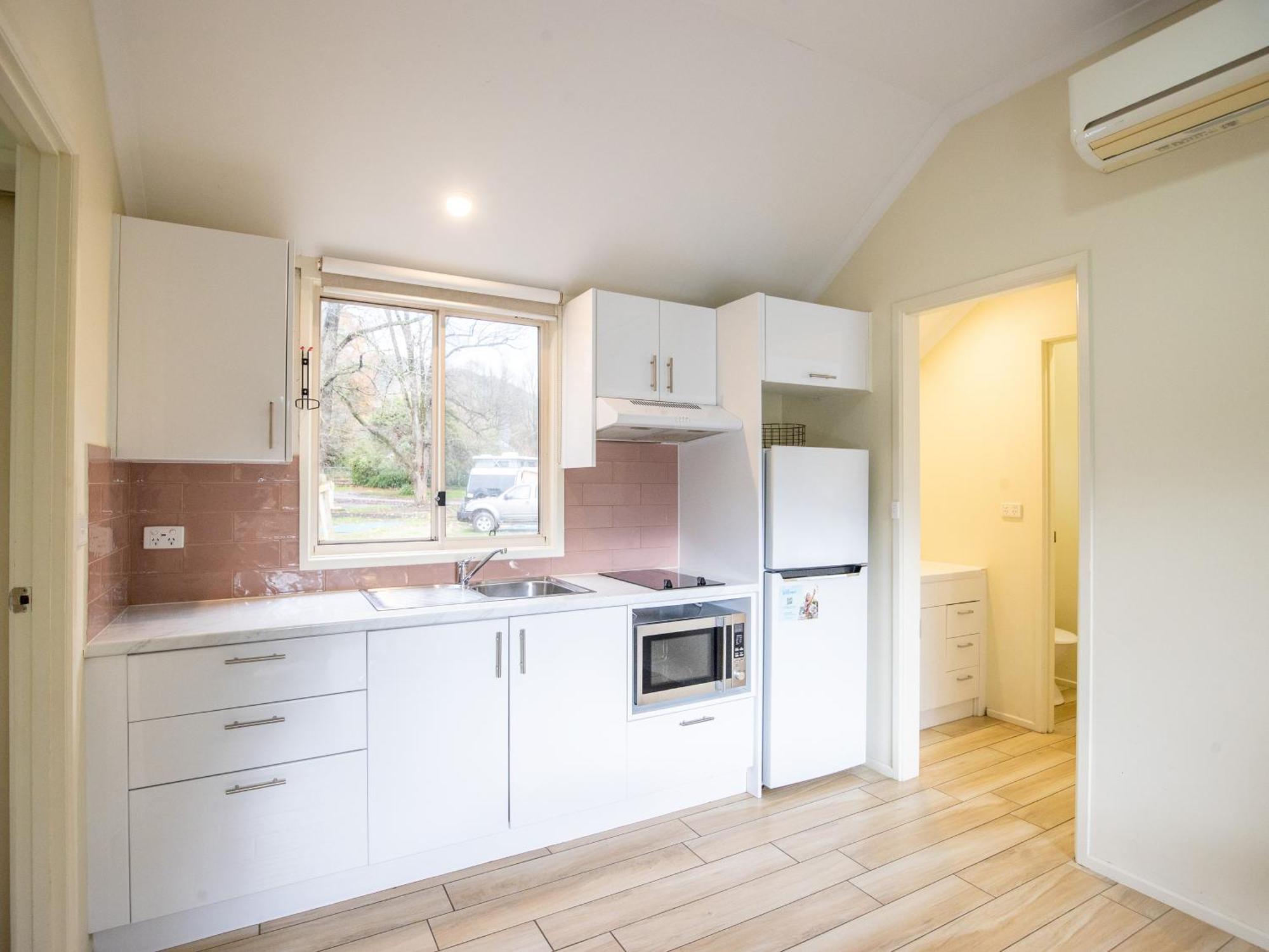 Nrma Bright Holiday Park Room photo
