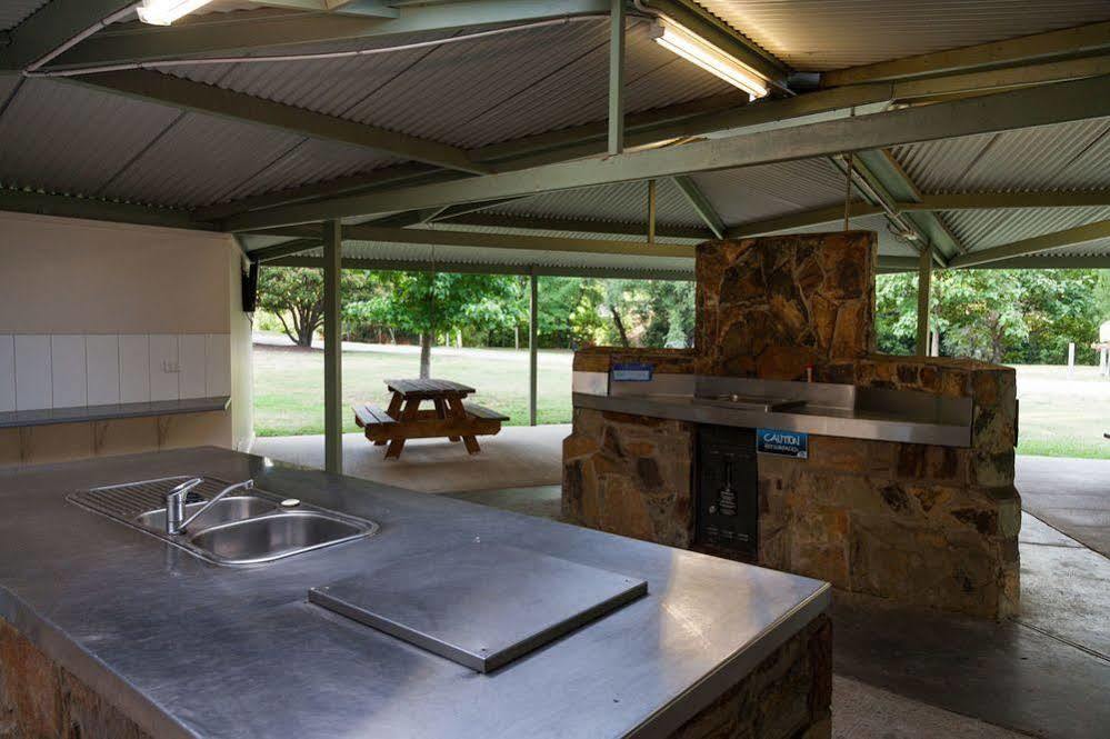 Nrma Bright Holiday Park Exterior photo